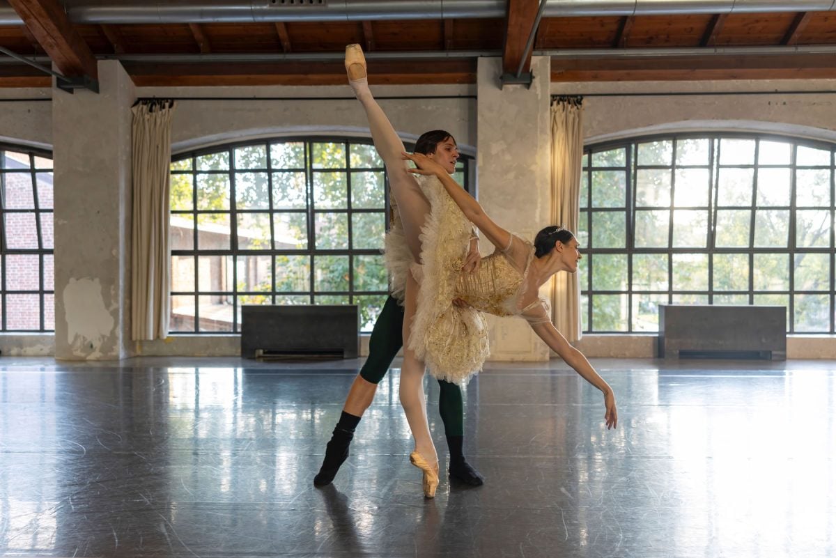 Carla with love rehearsals choreography Stefania Ballone with Martina Arduino and Jacopo Bellussi photo Aurelio Dessi 4 Carla with love - rehearsals - choreography Stefania Ballone with Martina Arduino and Jacopo Bellussi - photo Aurelio Dessì - 4