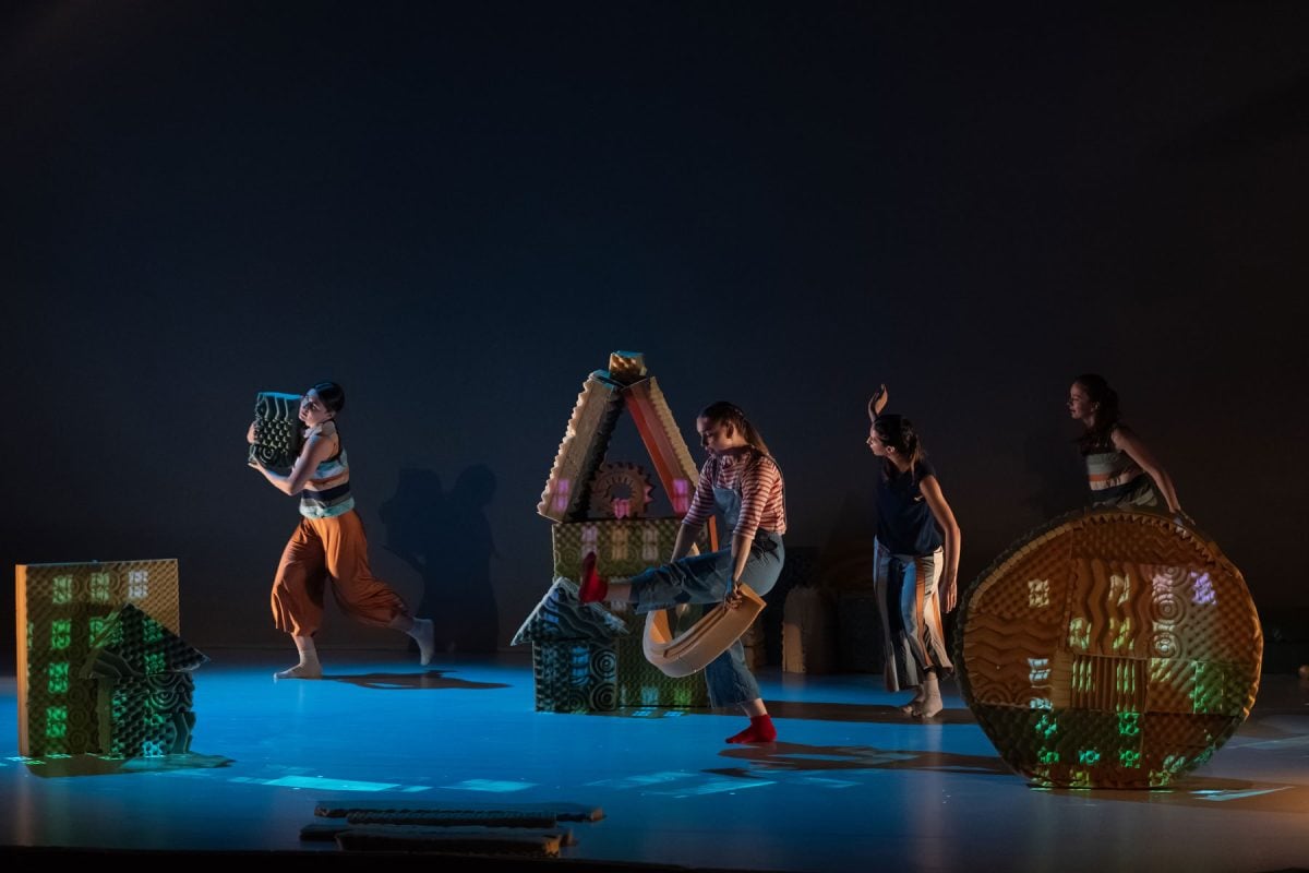 Childhood Time with Dancehood - photo Graham Spicer, Visavì 2026_2