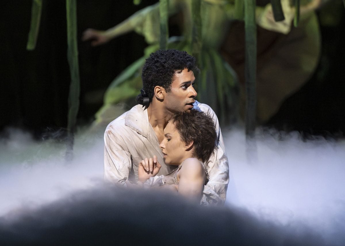 Marcelino Sambe as Des Grieux and Francesca Hayward as Manon in Manon The Royal Ballet c2024 Foteini Christofilopoulou Marcelino Sambé as Des Grieux and Francesca Hayward as Manon in Manon, The Royal Ballet (c)2024 Foteini Christofilopoulou