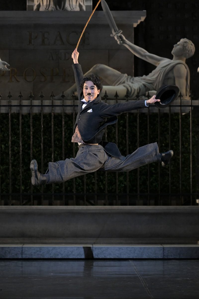 National Ballet of Japan's City Lights, photo Takashi Shikama, Charlie Chaplin™ (c) Bubbles Incorporated SA - 05