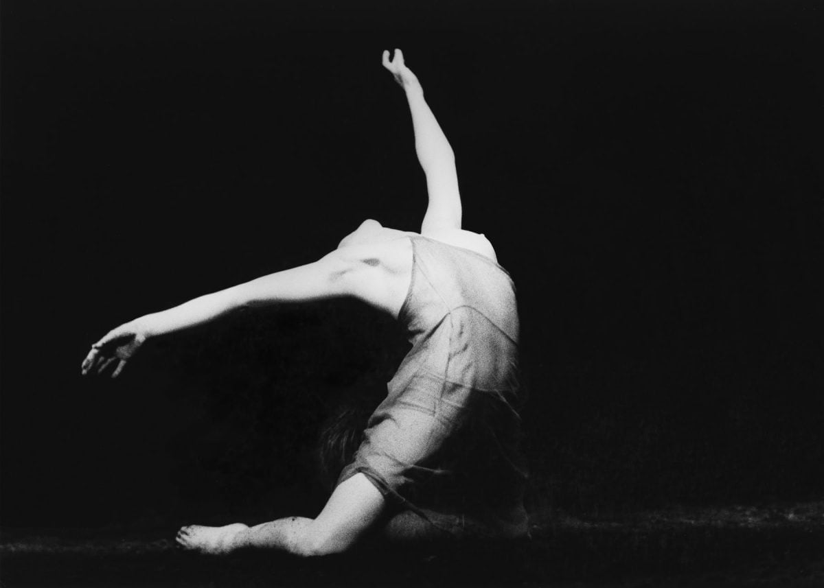 Performance of Le Sacre du Printemps, 1978, with Josephine Ann Endicott, photo Ulli Weiss (c) Pina Bausch Foundation